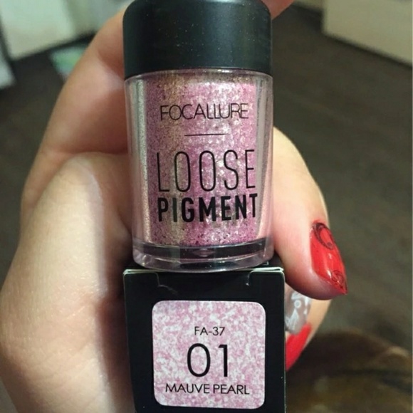 Loose Pigment Eye Shadow 01 Mauve Pearl - Picture 6 of 8